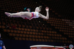 lie ph simone ferraro sfa09744 copia